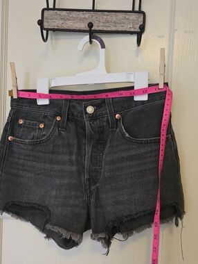 Levi's Black Washedoff Frayed Hem Denim Mini Shorts 25w